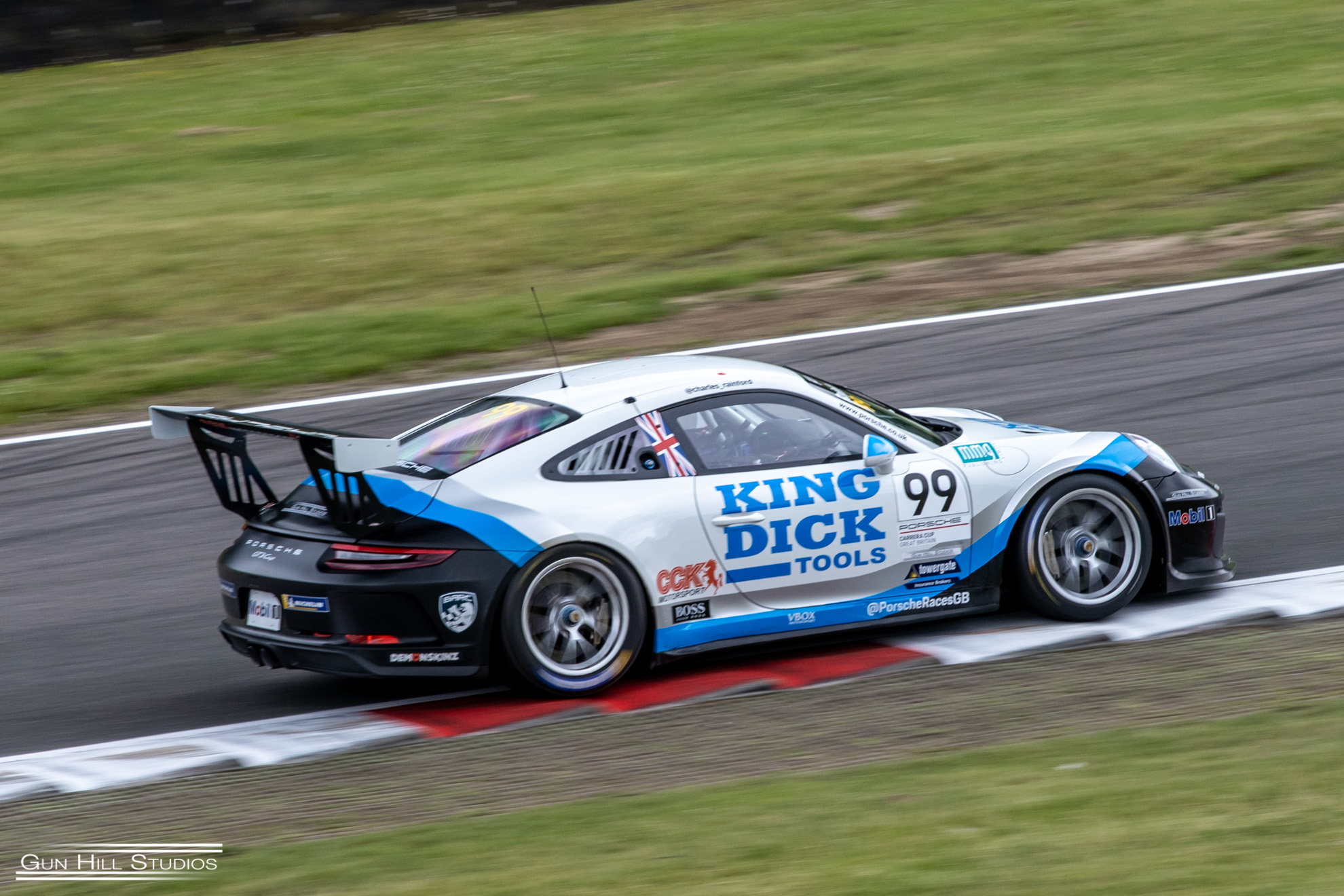 Pro-Am Pole Position for Charles Rainford at Porsche Carrera Cup Brands Hatch